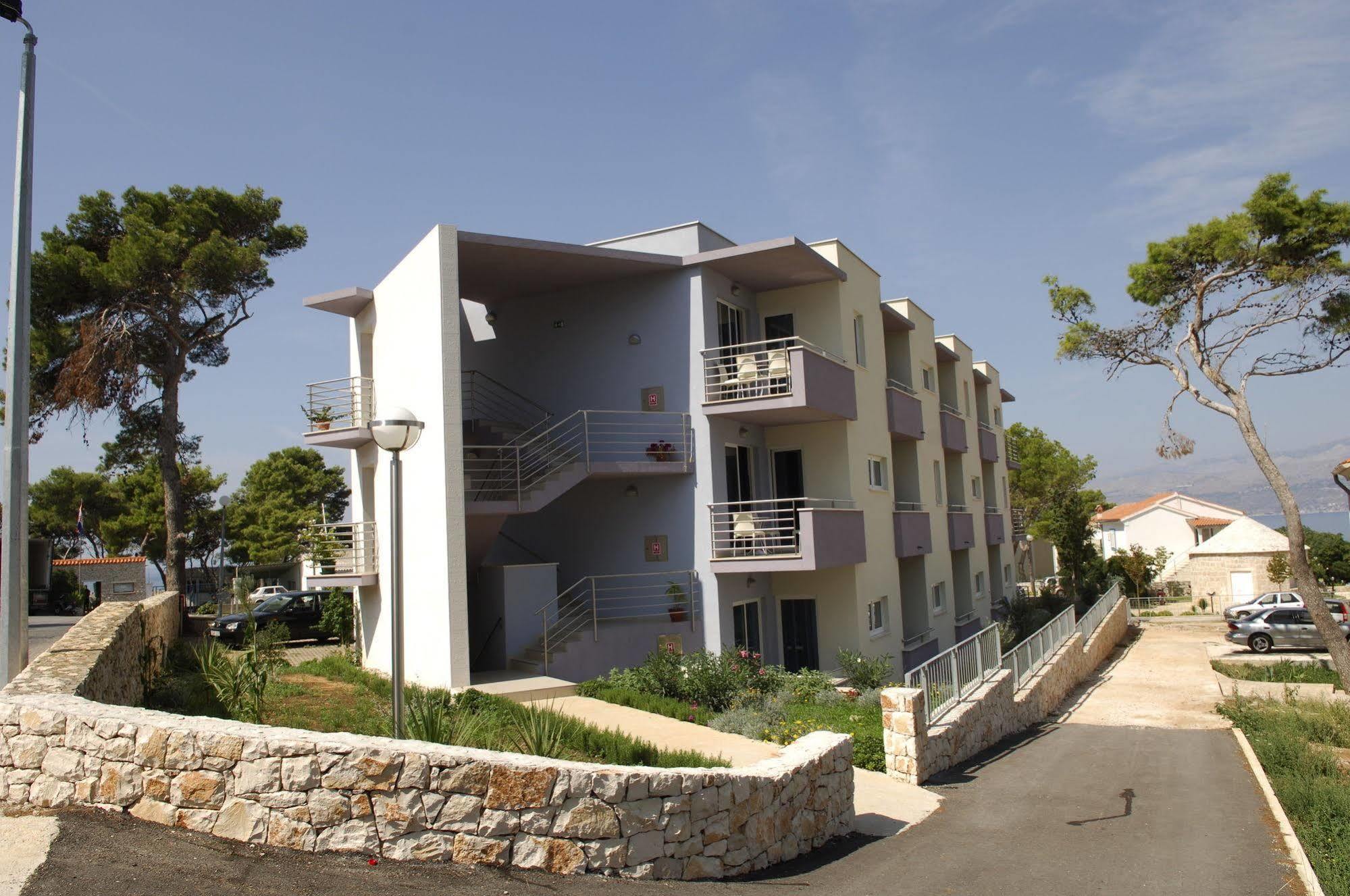 Apartmani Marija 포스티라 외부 사진