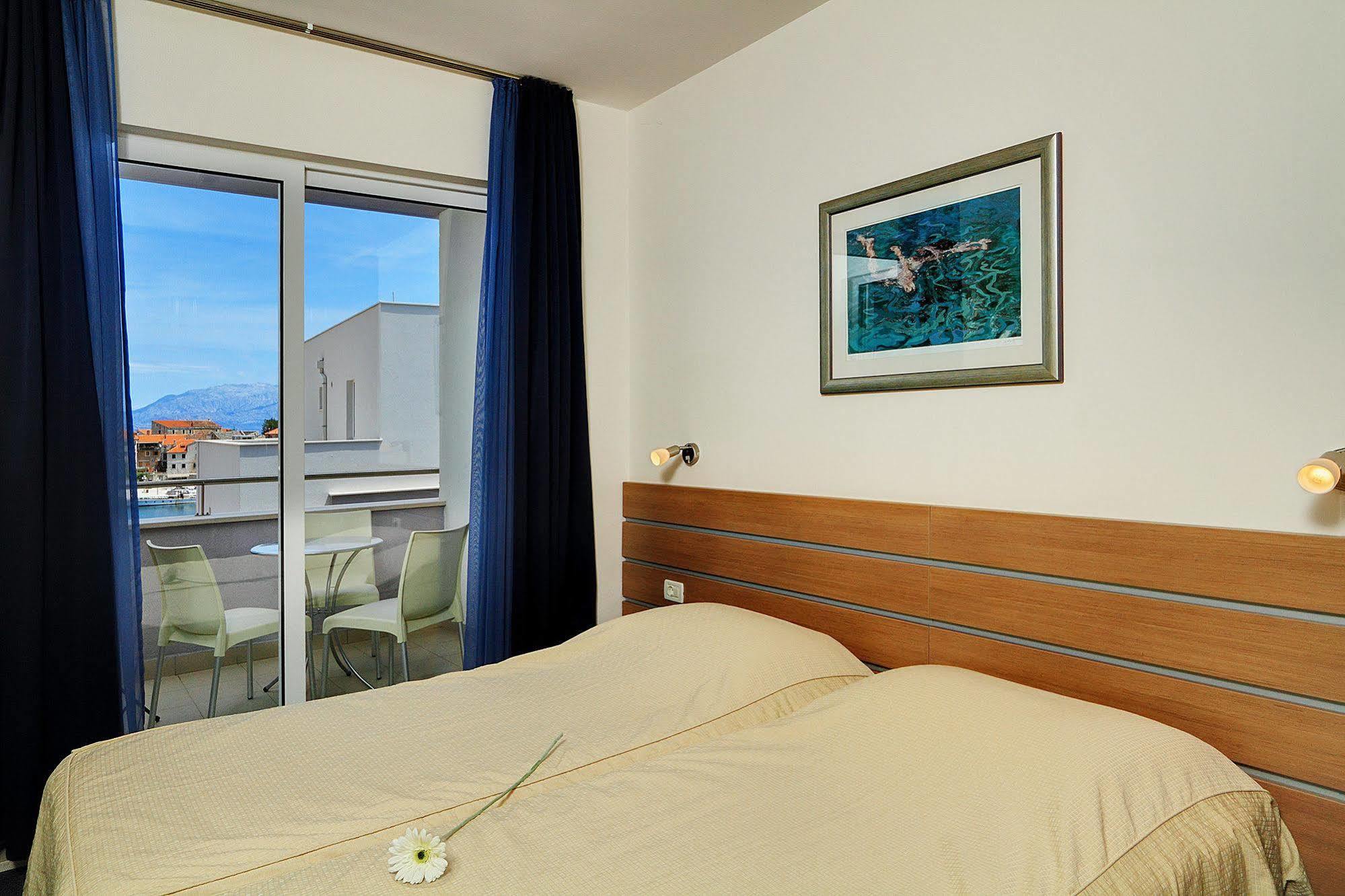 Apartmani Marija 포스티라 외부 사진